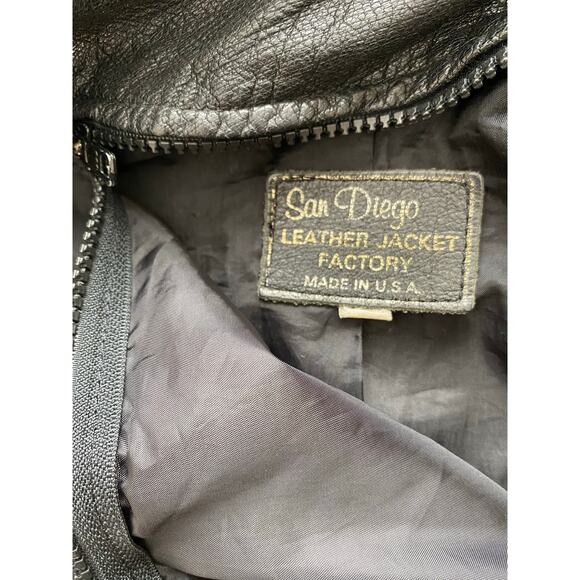 San Diego Leather Factory Men's 46 Black Leather Insulated Bomber Flight Jacket - Picture 10 of 11